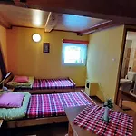 Appartement Orzechowy Dworek *