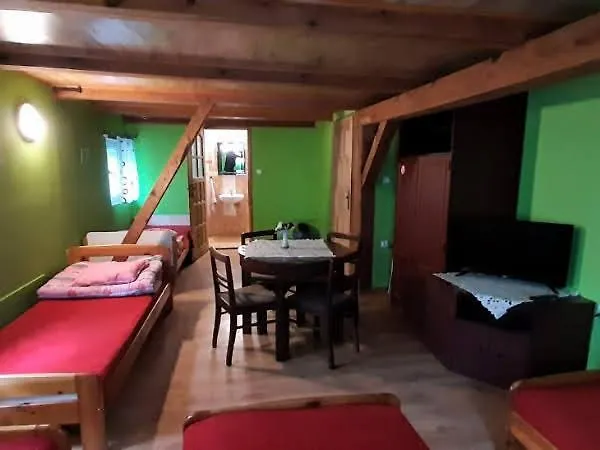 Apartman Orzechowy Dworek *